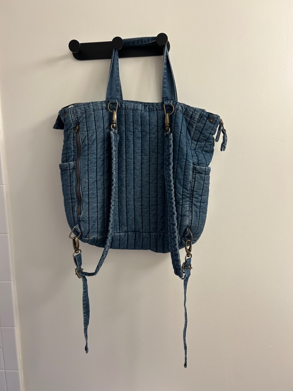 Like new: Pehr Quilted Denim Convertible Backpack Tote in Washed Denim